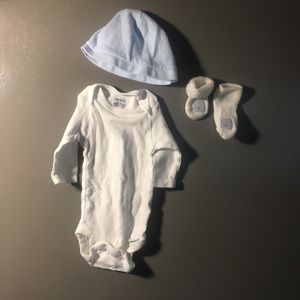 3-Piece Newborn Outfit